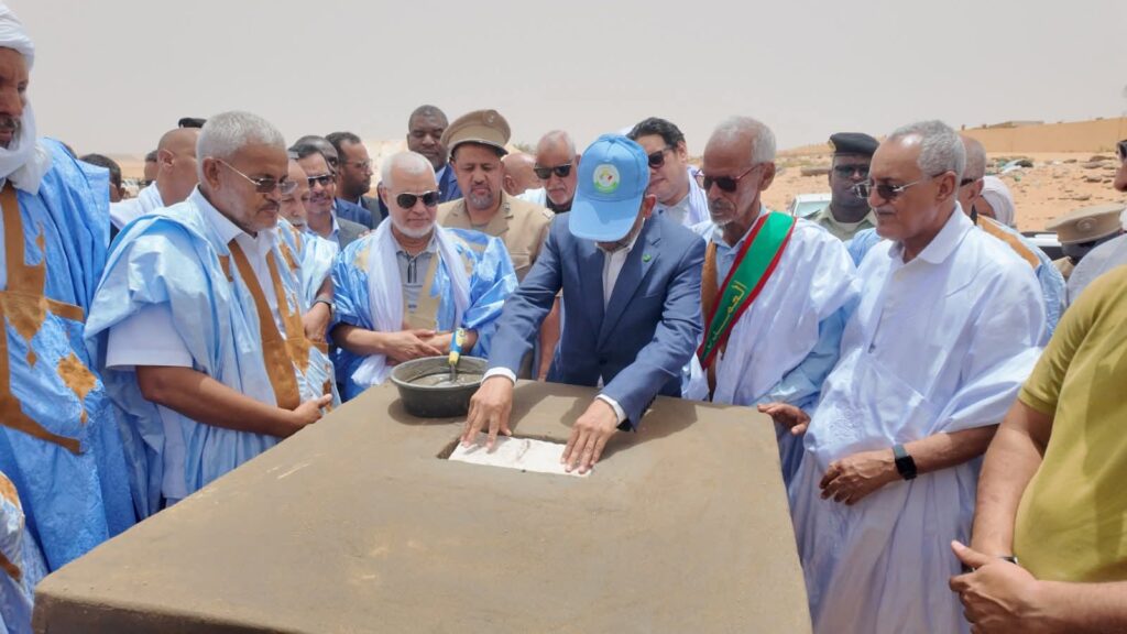 أوجفت: المندوب العام للتآزر يضع حجر الأساس لإقامة داخلية ويشرف على تحويلات مالية لصالح الأسر المتعففة